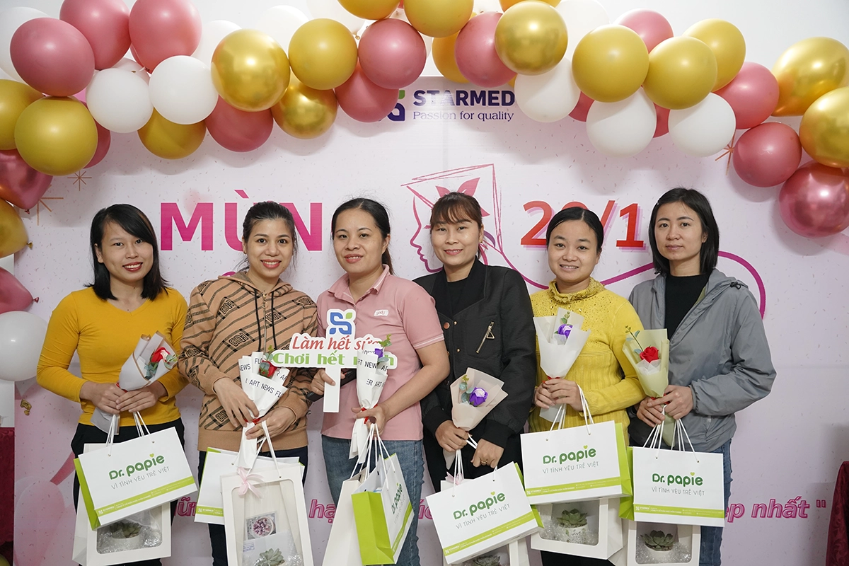 STARMED tổ chức chúc mừng ngày Phụ Nữ Việt Nam 20/10