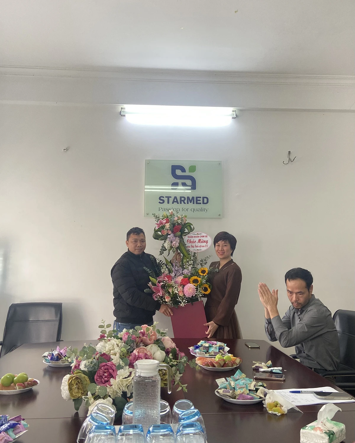 Tri an ngay thay thuoc Viet Nam 27.2 2