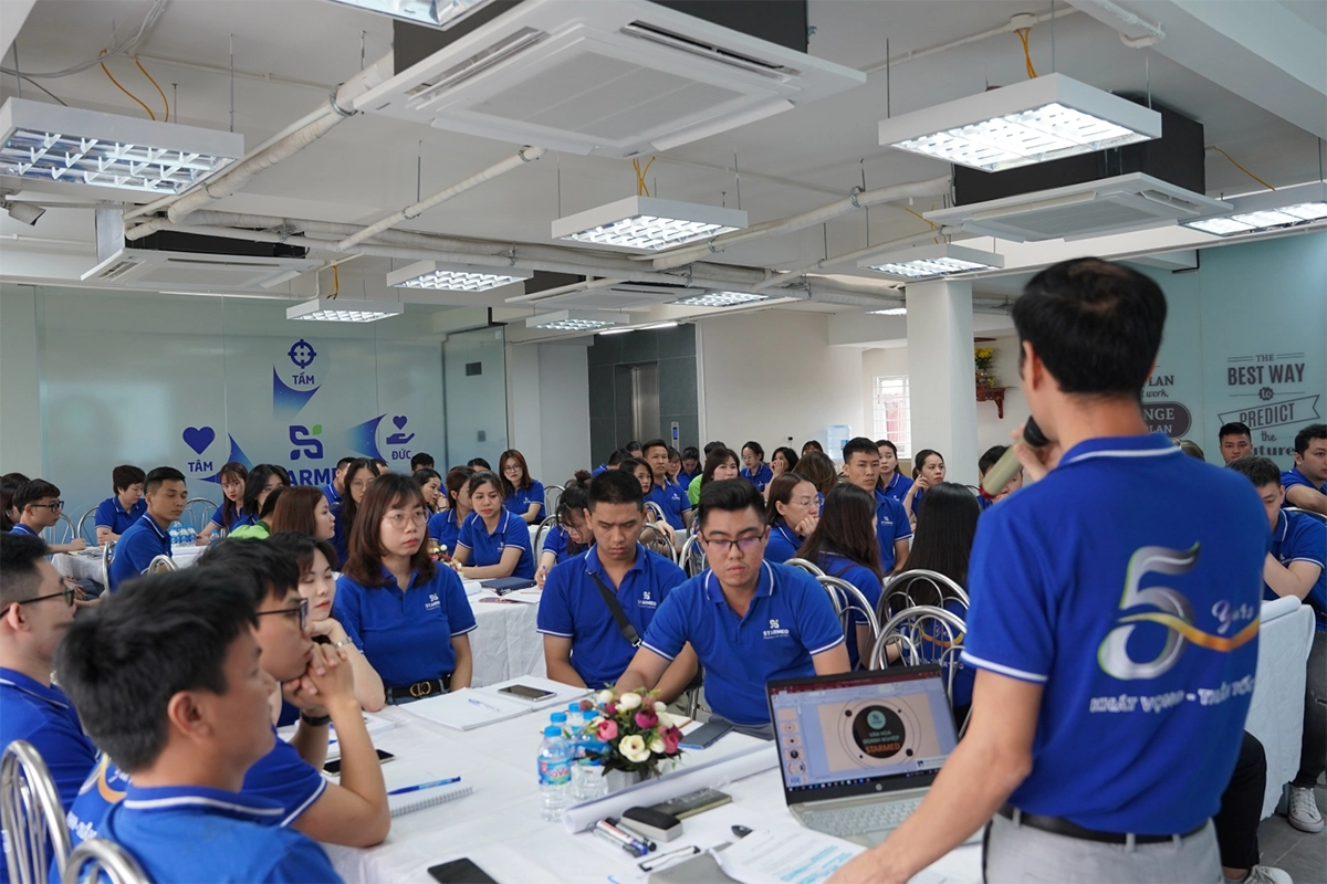 Buổi chia sẻ văn hóa doanh nghiệp STARMED: cởi mở chia sẻ - lan tỏa niềm tin 1 Khoa chia se van hoa doanh nghiep Starmed 2023 2
