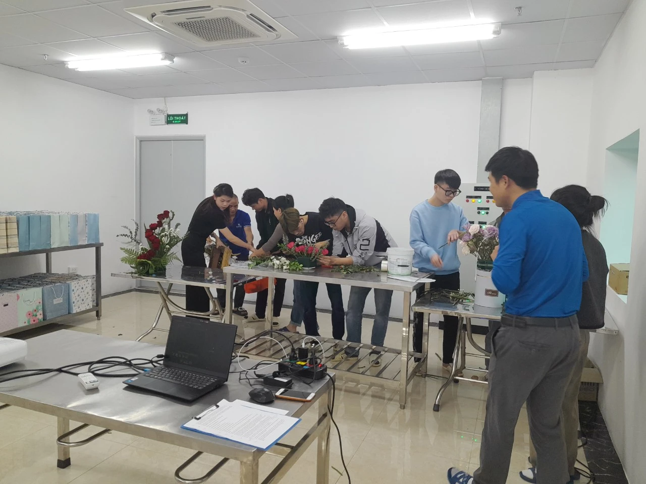STARMED CHÚC MỪNG QUỐC TẾ PHỤ NỮ 8/3/2024 11 Starmed 8.3.2024 13