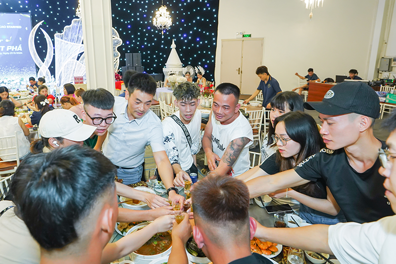 Starmed du lich he Ha Long 2024 14