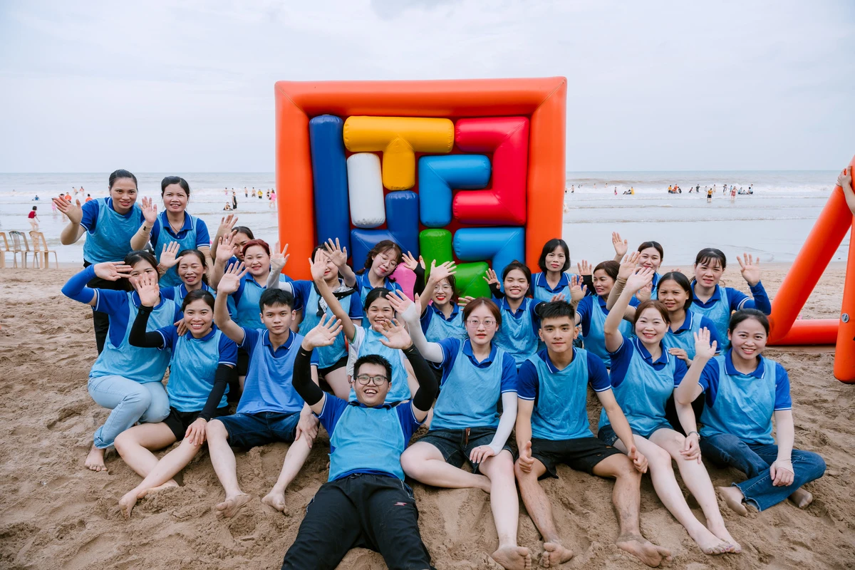 Summer Travel 2025: STARMED High-Tech Pharmaceutical Joint Stock Company – Sam Son Enthusiasm 11 Du lich nha may 2025 11
